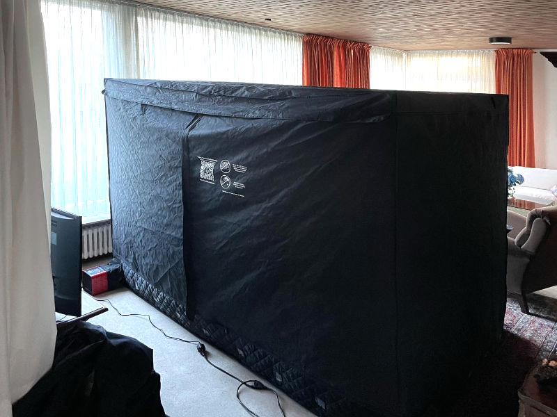Thermische Verfahren mit einem Thermozelt im Wohnzimmer Thermische Verfahren mit einem Thermozelt im Wohnzimmer